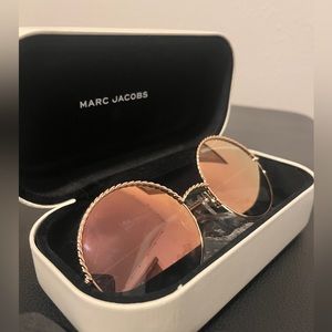 New in Box Marc Jacobs rose gold round sunglasses
